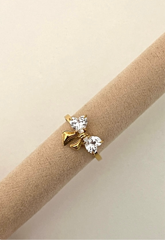Vintage Bowtie Diamond Ring