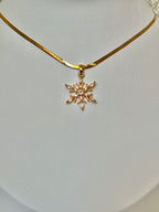 Crystal Snowflake Halskette