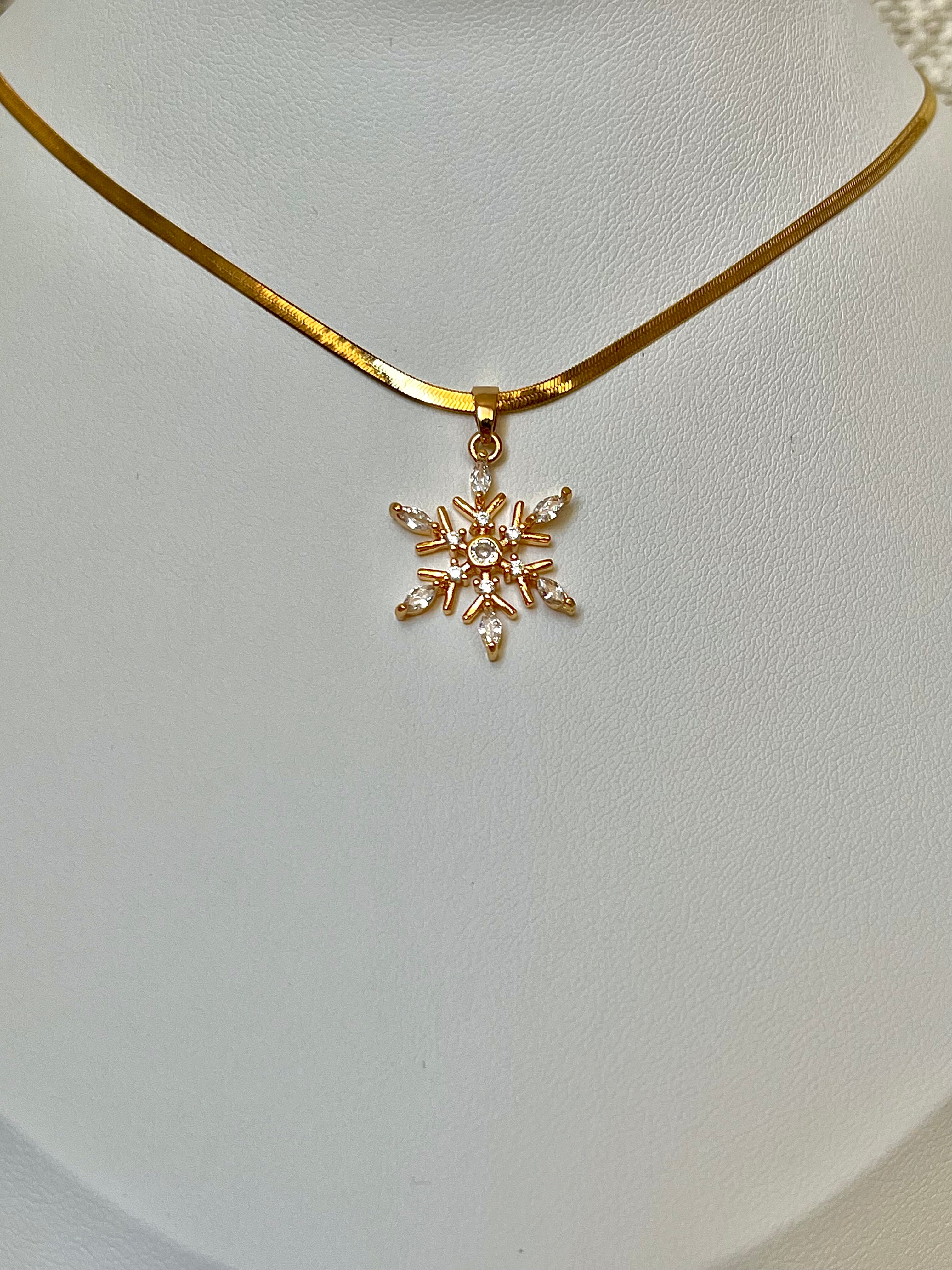 Crystal Snowflake Halskette